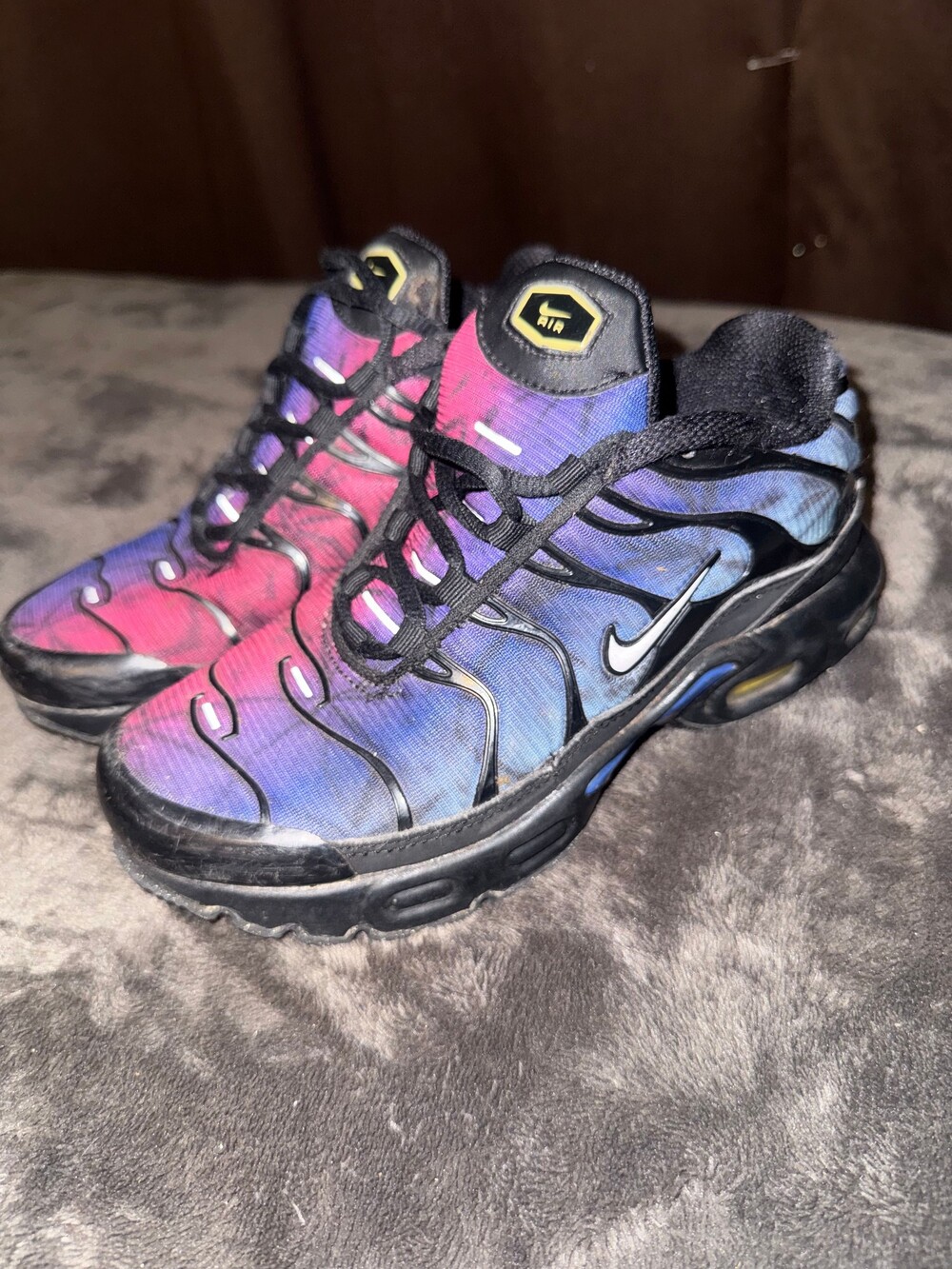 Youth Nike Air Max Plus 25th Anniversary FV0393-001 Sneakers
